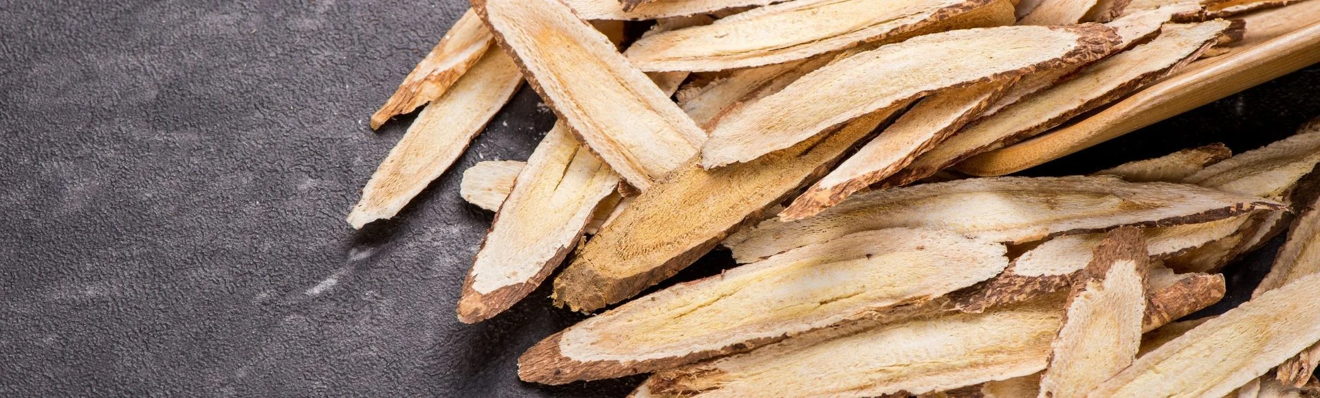 Astragalus - beneficii, proprietăți și utilizări